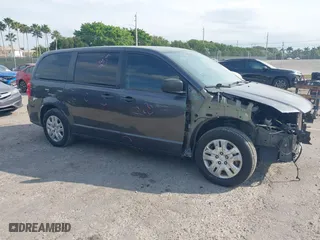 2020 Dodge Grand Caravan SE Plus with VIN 2C4RDGBG8LR221614, listed as a IAAI auction lot 41637354 with 71,952 mi miles. Bid and sale history available at carsss.com. Image 1.