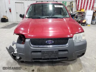 2004 Ford Escape XLT with VIN 1FMYU03194KA63888, listed as a Copart auction lot 89281085 with 218,790 mi miles and Salvage Title. Bid and sale history available at carsss.com. Image 5.