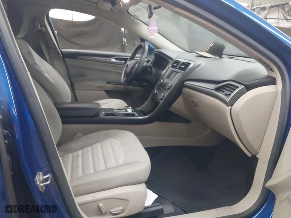2017 Ford Fusion SE with VIN 3FA6P0HD2HR267087, listed as a IAAI auction lot 41846632 with 119,821 mi miles. Bid and sale history available at carsss.com. Image 5.