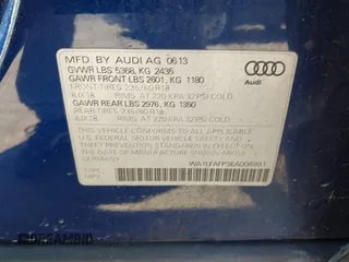 2014 Audi Q5 Premium Plus z VIN WA1LFAFP3EA006991, wystawiony jako IAAI lot #41960310 z przebiegiem 111 055 mil mil oraz . Historia ofert i sprzedaży dostępna na DreamBid. Obrazek 9.
