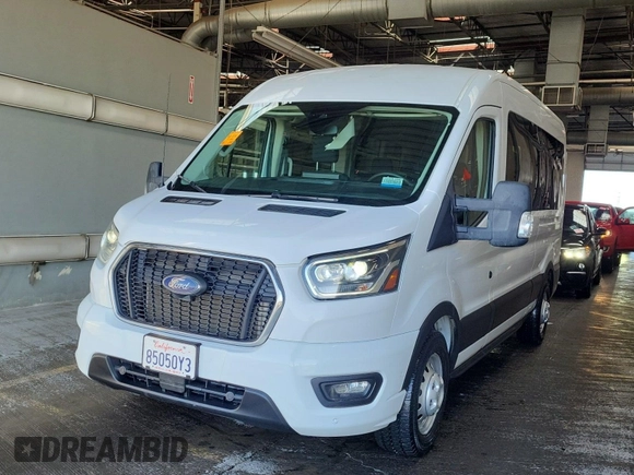 2023 Ford Transit Passenger XL с VIN 1FBAX9CG3PKC04601, выставлен на аукционе IAAI как лот 42667371 с пробегом 11 903 миль миль и . История ставок и продаж доступна на DreamBid. Изображение 24.