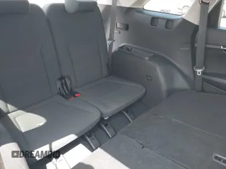 2019 Kia Sorento LX with VIN 5XYPG4A32KG551151, listed as a IAAI auction lot 41883260 with 126,600 mi miles and . Bid and sale history available at carsss.com. Image 8.
