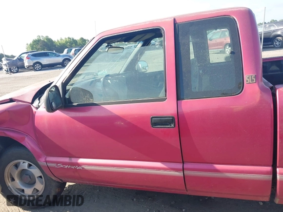 1995 GMC Sonoma z VIN 1GTCS19Z1S8510487, wystawiony jako IAAI lot #42166454 z przebiegiem 331 424 mil mil oraz . Historia ofert i sprzedaży dostępna na DreamBid. Obrazek 14.