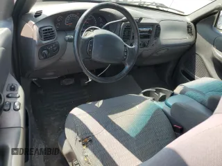 2000 Ford F-150 XL z VIN 1FTRX18L0YNA65615, wystawiony jako Copart lot #58508375 z przebiegiem Nie podano mil oraz Szkoda całkowita • Salvage title. Historia ofert i sprzedaży dostępna na DreamBid. Obrazek 8.
