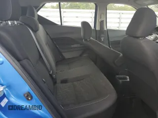 2022 Nissan Kicks S z VIN 3N1CP5BVXNL498820, wystawiony jako Copart lot #86065314 z przebiegiem 38 609 mil mil oraz Szkoda całkowita • Salvage title. Historia ofert i sprzedaży dostępna na DreamBid. Obrazek 10.