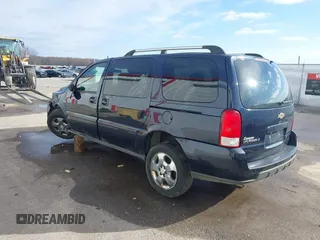 2007 Chevrolet Uplander LT w/3LT with VIN 1GNDV33157D158305, listed as a IAAI auction lot 41497886 with 148,753 mi miles. Bid and sale history available at carsss.com. Image 3.