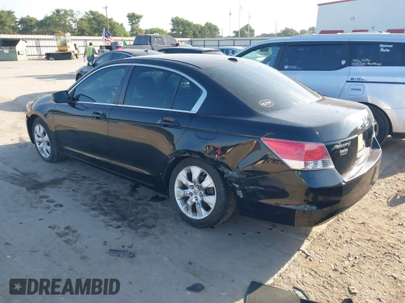 2010 Honda Accord EX-L z VIN 1HGCP2F88AA135077, wystawiony jako IAAI lot #42245100 z przebiegiem 149 394 mil mil oraz . Historia ofert i sprzedaży dostępna na DreamBid. Obrazek 3.