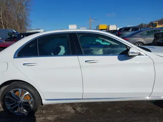 2015 Mercedes-Benz C-Class C 300 Luxury with VIN 55SWF4KB2FU006485, listed as a IAAI auction lot 41577703 with 116,099 mi miles. Bid and sale history available at carsss.com. Image 14.