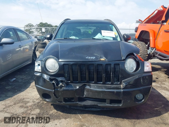 2008 Jeep Compass Sport with VIN 1J8FT47W68D711699, listed as a IAAI auction lot 41794475 with 182,700 mi miles. Bid and sale history available at carsss.com. Image 12.