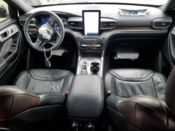 2020 Ford Explorer Platinum with VIN 1FM5K8HC1LGA26482, listed as a Copart auction lot 53667005 with 32,030 mi miles and Salvage title. Bid and sale history available at DreamBid. Image 8.