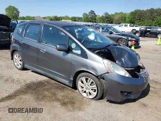 2011 Honda Fit Sport z VIN JHMGE8H5XBC002174, wystawiony jako Copart lot #52220125 z przebiegiem 161 816 mil mil oraz Szkody całkowita. Historia ofert i sprzedaży dostępna na DreamBid. Obrazek 4.