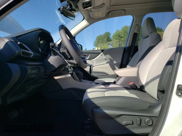 2024 Subaru Forester Premium z VIN JF2SKADC4RH481660, wystawiony jako Copart lot #54402965 z przebiegiem 4 736 mil mil oraz Szkoda całkowita • Salvage title. Historia ofert i sprzedaży dostępna na DreamBid. Obrazek 7.