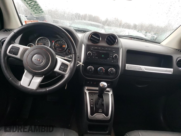 2015 Jeep Compass High Altitude Edition with VIN 1C4NJDEB0FD324538, listed as a Copart auction lot 69882692 with 101,068 mi miles. Bid and sale history available at carsss.com. Image 8.
