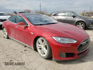 2015 Tesla Model S 85D with VIN 5YJSA1H20FF098488, listed as a Copart auction lot 50399335 with Not Provided miles and Salvage Title. Bid and sale history available at carsss.com. Image 4.