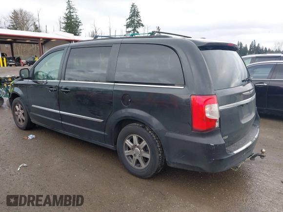 2012 Chrysler Town & Country Touring z VIN 2C4RC1BG7CR308730, wystawiony jako IAAI lot #41868726 z przebiegiem 250 606 mil mil oraz . Historia ofert i sprzedaży dostępna na DreamBid. Obrazek 3.