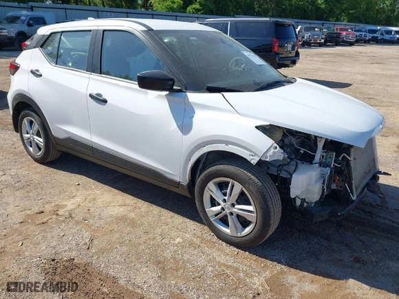2024 Nissan Kicks S with VIN 3N1CP5BV1RL579873, listed as a IAAI auction lot 41971447 with 19,295 mi miles. Bid and sale history available at carsss.com. Image 1.