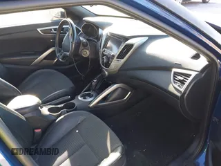 2016 Hyundai Veloster with VIN KMHTC6AD8GU302014, listed as a IAAI auction lot 41764406 with 102,893 mi miles. Bid and sale history available at carsss.com. Image 5.