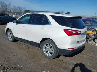 2020 Chevrolet Equinox LT with VIN 3GNAXVEXXLS738735, listed as a IAAI auction lot 41609011 with 70,636 mi miles. Bid and sale history available at carsss.com. Image 3.