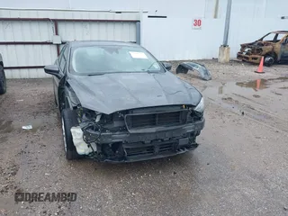 2019 Ford Fusion Hybrid SE with VIN 3FA6P0LU3KR108898, listed as a IAAI auction lot 41882847 with 159,076 mi miles. Bid and sale history available at carsss.com. Image 6.