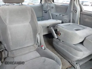 2008 Toyota Sienna CE z VIN 5TDZK23C58S155686, wystawiony jako IAAI lot #42420657 z przebiegiem Nie podano mil oraz . Historia ofert i sprzedaży dostępna na DreamBid. Obrazek 8.