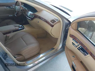 2008 Mercedes-Benz S 550 with VIN WDDNG71X98A232419, listed as a IAAI auction lot 42067244 with 140,192 mi miles and . Bid and sale history available at DreamBid. Image 5.