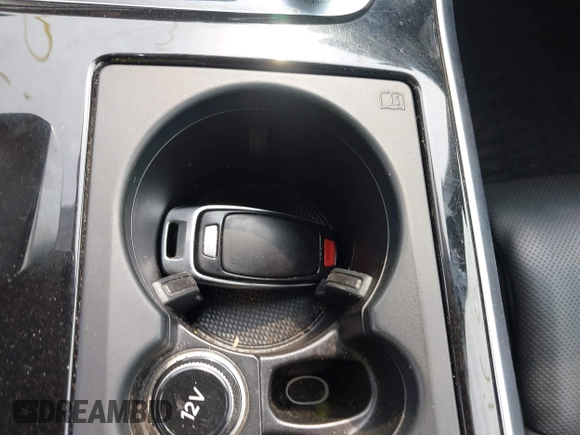 2019 Audi Q8 Prestige with VIN WA1FVAF18KD027759, listed as a IAAI auction lot 42512278 with 55,424 mi miles and . Bid and sale history available at DreamBid. Image 11.