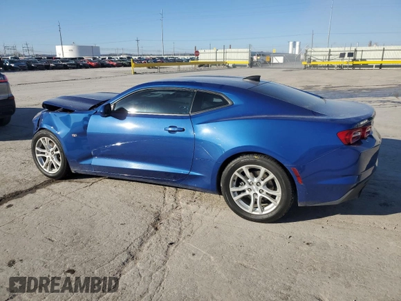 2021 Chevrolet Camaro 1LS z VIN 1G1FB1RX2M0125932, wystawiony jako Copart lot #88967995 z przebiegiem 76 721 mil mil oraz Szkoda całkowita • Salvage title. Historia ofert i sprzedaży dostępna na DreamBid. Obrazek 2.
