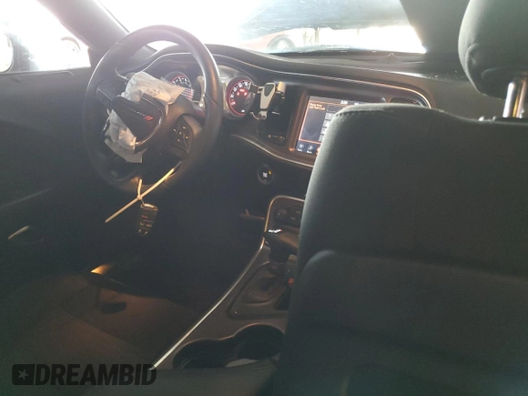 2018 Dodge Challenger R/T with VIN 2C3CDZBTXJH168873, listed as a Copart auction lot 59748545 with 76,193 mi miles and Salvage title. Bid and sale history available at DreamBid. Image 8.