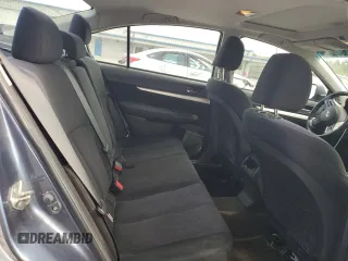2013 Subaru Legacy Premium z VIN 4S3BMBG61D3027196, wystawiony jako Copart lot #63931215 z przebiegiem 157 534 mil mil oraz Czysty tytuł • Clean title. Historia ofert i sprzedaży dostępna na DreamBid. Obrazek 10.