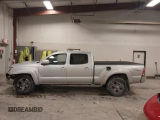 2007 Toyota Tacoma with VIN 5TEMU52N87Z404198, listed as a IAAI auction lot 41421221 with 197,877 mi miles and . Bid and sale history available at DreamBid. Image 14.