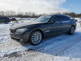 2011 BMW 7 Series 750Li xDrive with VIN WBAKC8C51BC432732, listed as a Copart auction lot 89097345 with 135,820 mi miles and Salvage Title. Bid and sale history available at carsss.com. Image 1.
