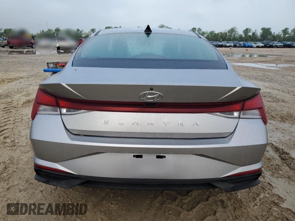2022 Hyundai Elantra SEL z VIN 5NPLM4AGXNH055070, wystawiony jako Copart lot #50468185 z przebiegiem 24 539 mil mil oraz Czysty tytuł • Clean title. Historia ofert i sprzedaży dostępna na DreamBid. Obrazek 6.