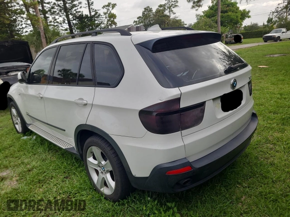 2009 BMW X5 35d z VIN 5UXFF035X9LJ98032, wystawiony jako Copart lot #60169065 z przebiegiem 228 704 mil mil oraz Czysty tytuł • Clean title. Historia ofert i sprzedaży dostępna na DreamBid. Obrazek 3.
