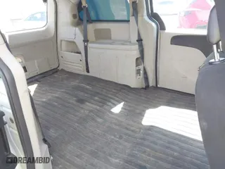 2016 Dodge Grand Caravan Canada Value Package with VIN 2C4RDGBG6GR343068, listed as a IAAI auction lot 42037324 with 202,679 mi miles. Bid and sale history available at carsss.com. Image 8.