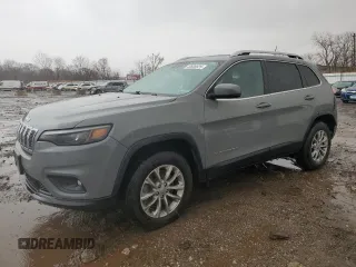 2021 Jeep Cherokee Latitude Lux z VIN 1C4PJMMX6MD167469, wystawiony jako Copart lot #49608925 z przebiegiem 157 386 mil mil oraz Szkoda całkowita • Salvage title. Historia ofert i sprzedaży dostępna na DreamBid. Obrazek 1.