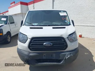 2019 Ford Transit z VIN 1FTYR1YG6KKA31664, wystawiony jako IAAI lot #42004855 z przebiegiem 132 828 mil mil oraz . Historia ofert i sprzedaży dostępna na DreamBid. Obrazek 12.