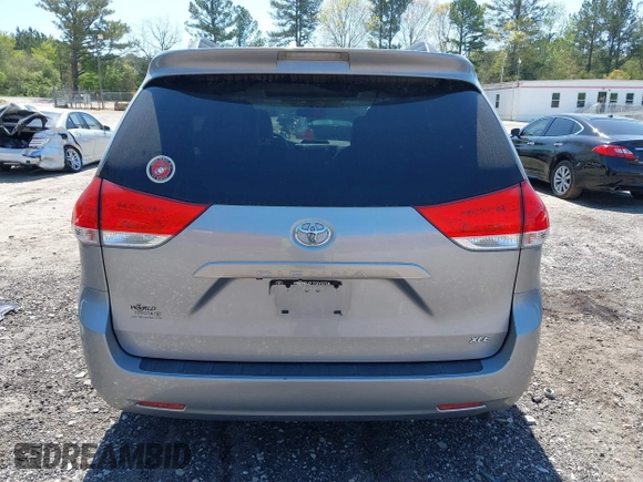 2011 Toyota Sienna XLE AAS with VIN 5TDYK3DC3BS083443, listed as a IAAI auction lot 42015856 with 138,045 mi miles and . Bid and sale history available at DreamBid. Image 16.