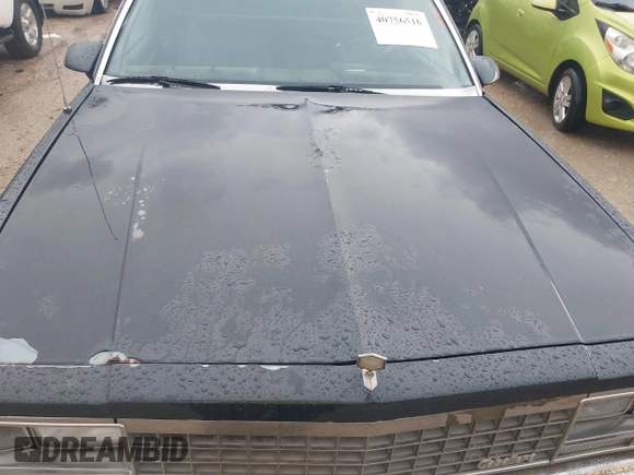 1983 Chevrolet El Camino z VIN 1GCCW80H5DR277552, wystawiony jako IAAI lot #40756516 z przebiegiem 73 947 mil mil oraz . Historia ofert i sprzedaży dostępna na DreamBid. Obrazek 10.