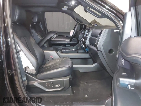 2019 Ford Expedition Limited with VIN 1FMJU1KTXKEA73156, listed as a IAAI auction lot 41549813 with 63,128 mi miles. Bid and sale history available at carsss.com. Image 5.