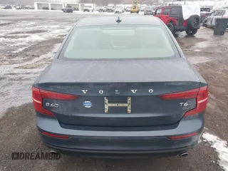 2019 Volvo S60 Momentum with VIN 7JRA22TK1KG014749, listed as a IAAI auction lot 41538244 with 68,224 mi miles. Bid and sale history available at carsss.com. Image 16.