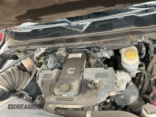 2019 Ram 2500 Tradesman with VIN 3C6UR5CL6KG598109, listed as a IAAI auction lot 42792700 with 167,668 mi miles and . Bid and sale history available at DreamBid. Image 35.