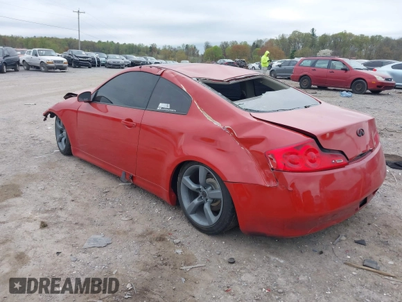2006 Infiniti G35 Coupe with VIN JNKCV54E86M707249, listed as a IAAI auction lot 42064085 with 138,965 mi miles. Bid and sale history available at carsss.com. Image 3.