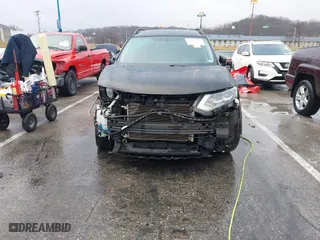 2017 Nissan Rogue SL with VIN 5N1AT2MT5HC770373, listed as a IAAI auction lot 41141381 with 117,950 mi miles. Bid and sale history available at carsss.com. Image 13.