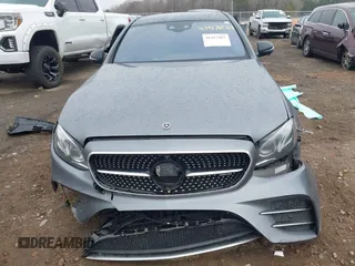 2018 Mercedes-Benz E-Class AMG E 43 with VIN WDDZF6EB4JA384109, listed as a IAAI auction lot 41417087 with 64,983 mi miles. Bid and sale history available at carsss.com. Image 13.