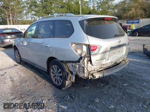 2015 Nissan Pathfinder SV с VIN 5N1AR2MM0FC686224, выставлен на аукционе IAAI как лот 41887640 с пробегом 166 379 миль миль и . История ставок и продаж доступна на DreamBid. Изображение 3.