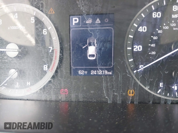 2015 Hyundai Sonata SE with VIN 5NPE24AF2FH031868, listed as a IAAI auction lot 42047793 with 241,219 mi miles and . Bid and sale history available at DreamBid. Image 7.