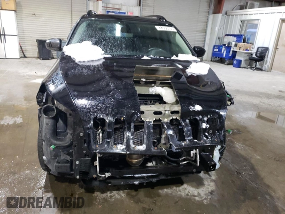 2017 Jeep Cherokee Altitude with VIN 1C4PJMAS2HW587409, listed as a Copart auction lot 88558155 with 111,788 mi miles and Salvage title. Bid and sale history available at DreamBid. Image 5.