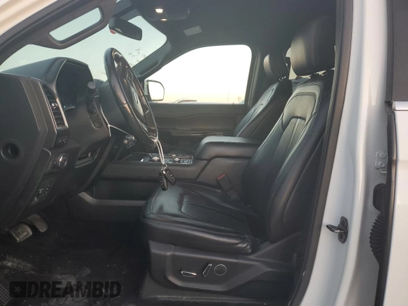 2018 Ford Expedition Max Limited with VIN 1FMJK2AT7JEA23438, listed as a Copart auction lot 85933814 with 99,307 mi miles and Salvage title. Bid and sale history available at DreamBid. Image 7.