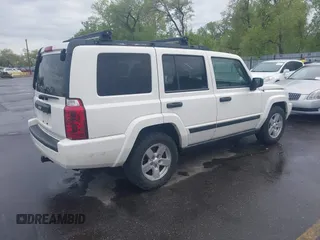 2006 Jeep Commander with VIN 1J8HG48N16C274734, listed as a IAAI auction lot 42154240 with 146,788 mi miles. Bid and sale history available at carsss.com. Image 4.