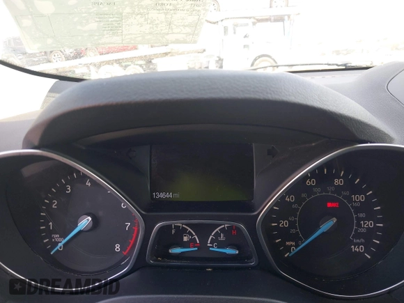 2017 Ford Escape SE with VIN 1FMCU9GD2HUB58323, listed as a IAAI auction lot 41769191 with 134,644 mi miles. Bid and sale history available at carsss.com. Image 7.